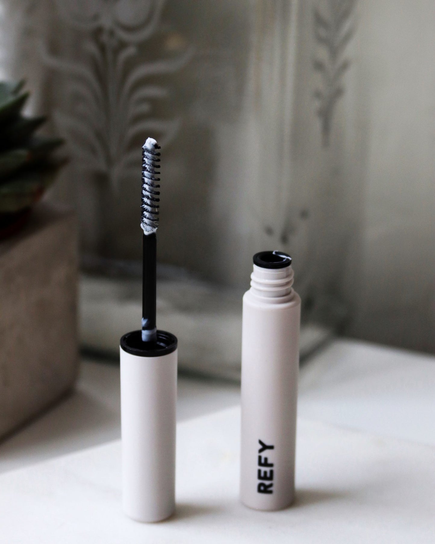 REFY Brow Sculpt Shaping and Lifting Gel with Strong Hold