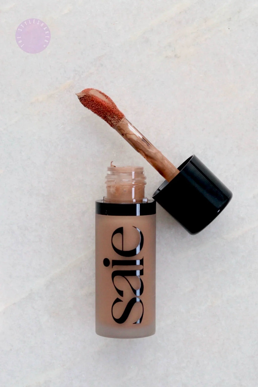 Saie Dew Bronze Soft-Focus Sculpting tekući bronzer