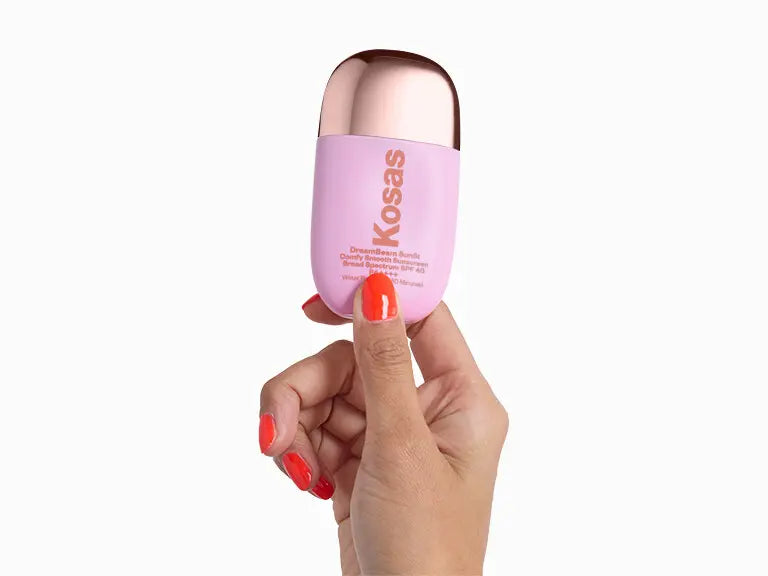 Protector solar mineral DreamBeam de Kosas con FPS 40, ceramidas y péptidos, sin silicona