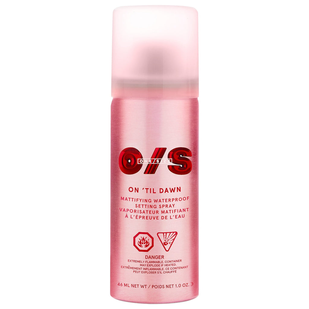 ONE/SIZE by Patrick Starrr On 'Til Dawn matirajući vodootporni sprej za fiksiranje tena