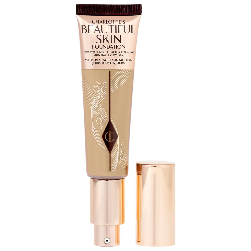 Base de maquillaje líquida de cobertura media con ácido hialurónico Beautiful Skin de Charlotte Tilbury
