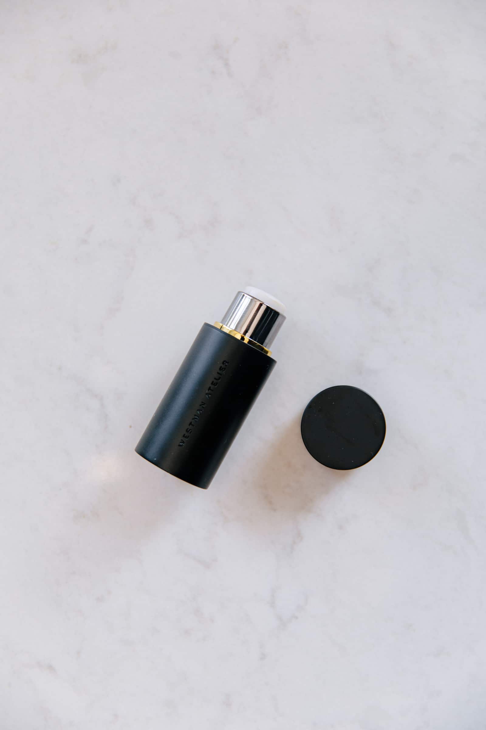 Iluminador en barra Westman Atelier Mini Petite Lit Up Cream